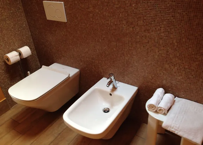 Hotel Don Abbondio 3*