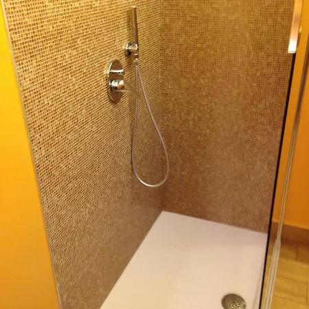 Don Abbondio Otel